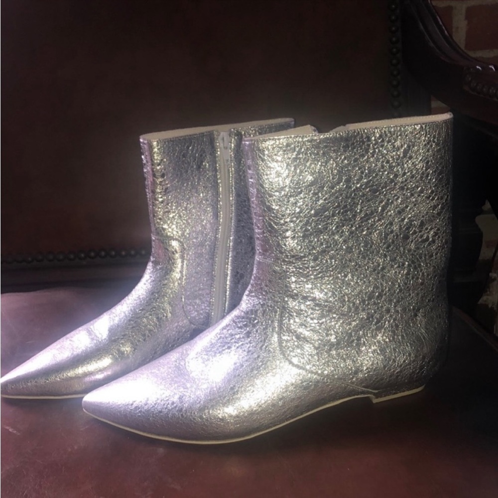 Jeffrey Campbell] Metallic Silver White zipper kitten heel ankle boots